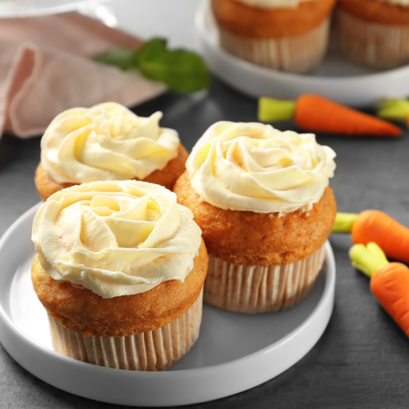 No-Oil Carrot Cake Cupcakes Recipe
