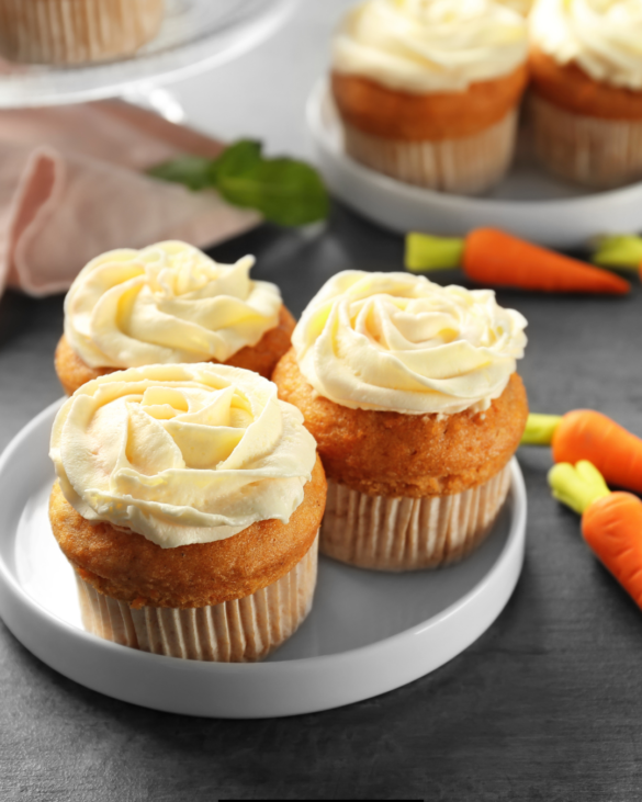 No-Oil Carrot Cake Cupcakes Recipe